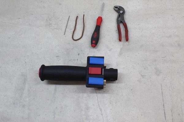 Ausbau aller Taster bei einem Easygrip Bedienelement